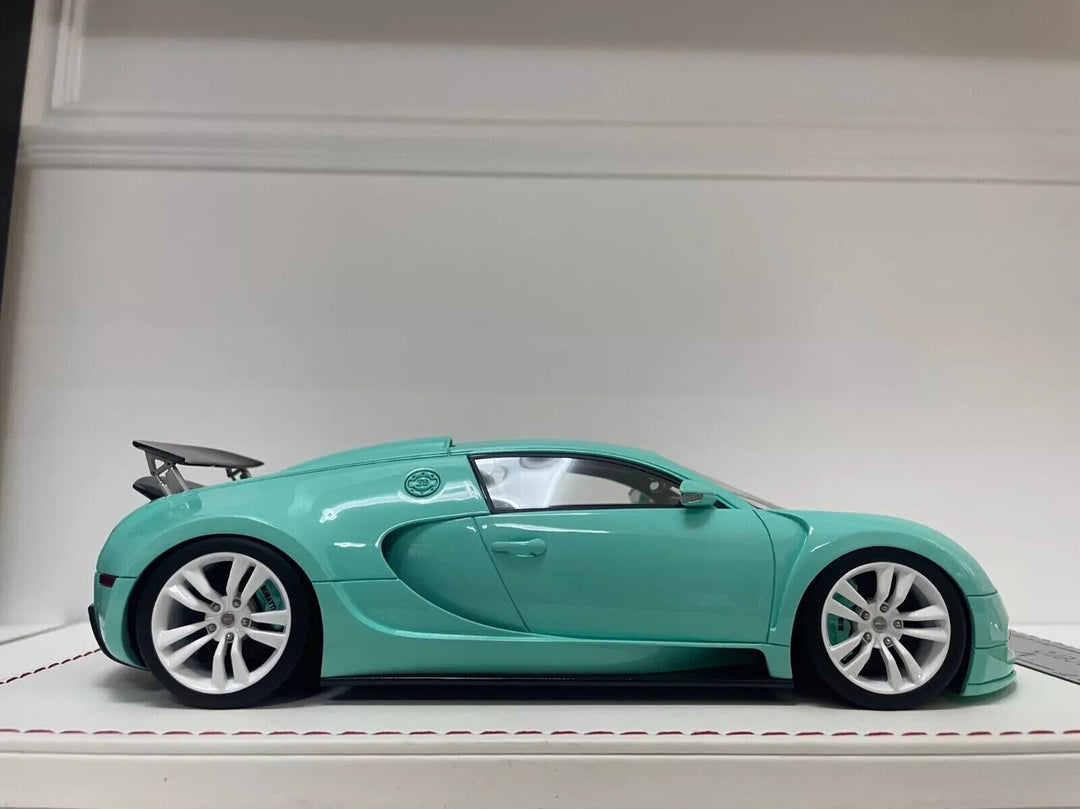 Bugatti Veyron Mansory "Vincero" (Turquoise)[Davis & Giovanni] 1/18 scale 1 OF 1
