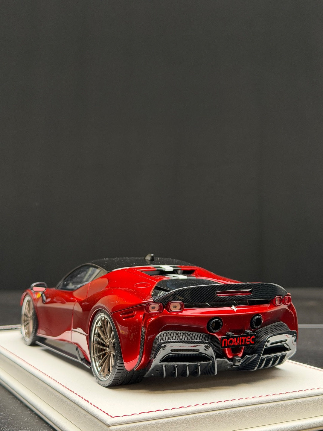 Ferrari SF90 Stradale NOVITEC (Candy Red) [Davis & Giovanni] 1:18 scale