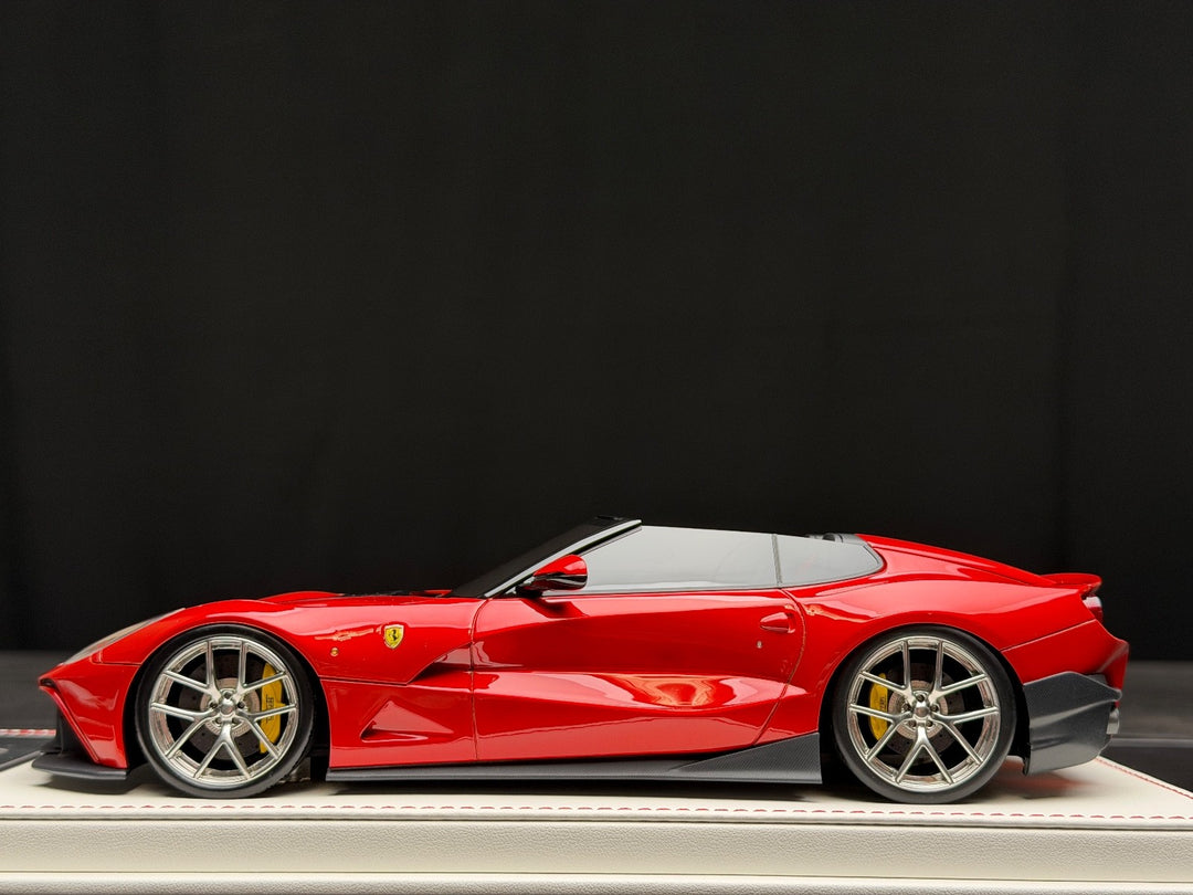 Ferrari F12 TRS (Rosso Corsa) [Davis & Giovanni] 1:18 scale