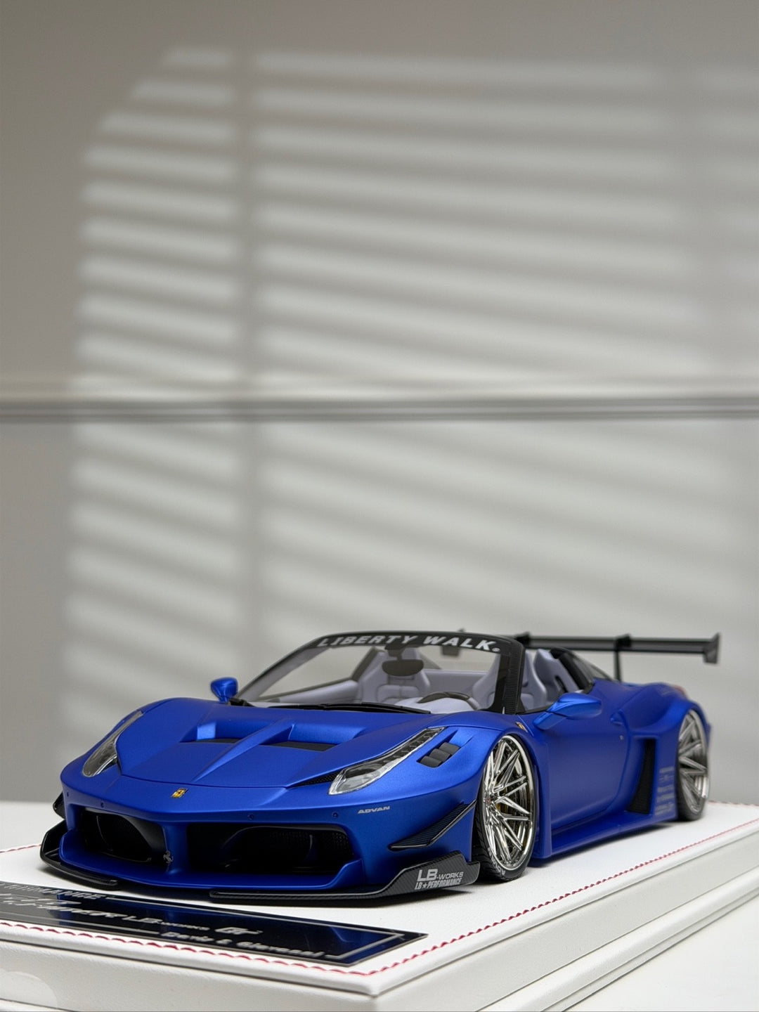 Ferrari 458 Spider LBWK (Matte Chrome Blue) [Davis & Giovanni] 1/18 scale