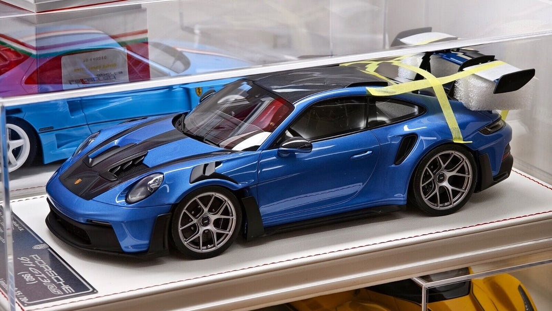 Porsche 911 GT3RS (Metallic Blue) [Davis & Giovanni] 1/18 scale