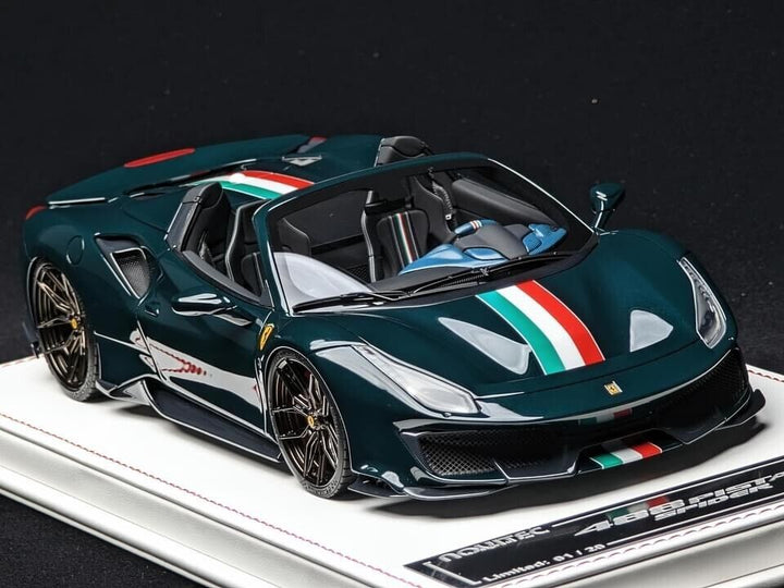 Ferrari 488 Pista Spider NOVITEC (Dark Green) [Davis & Giovanni] 1/18 scale
