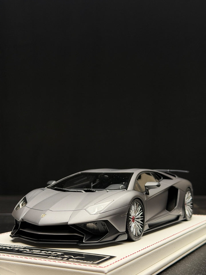 Lamborghini Aventador SV LBWK (Dark Gray) [Davis & Giovanni] 1:18 scale