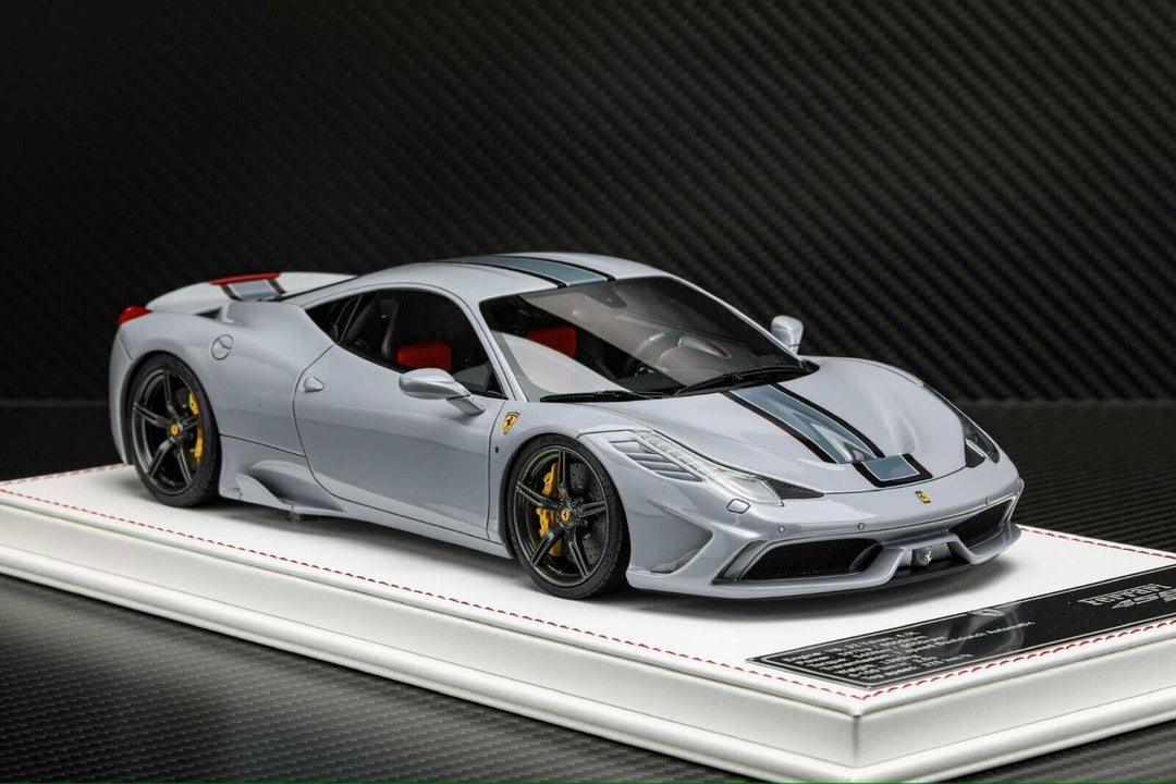Ferrari 458 Speciale (Gray) [Davis & Giovanni] 1/18 scale