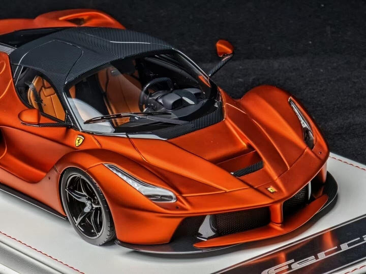 Ferrari LaFerrari (Matt Chrome Orange/ Carbon) [Davis & Giovanni] 1/18 scale