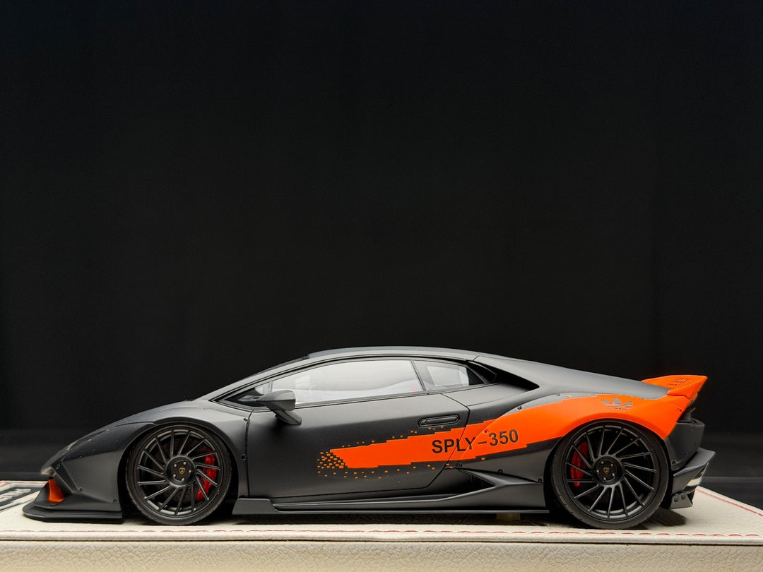 Lamborghini Huracan LBWK (Yeezy) [Davis & Giovanni] 1:18 scale