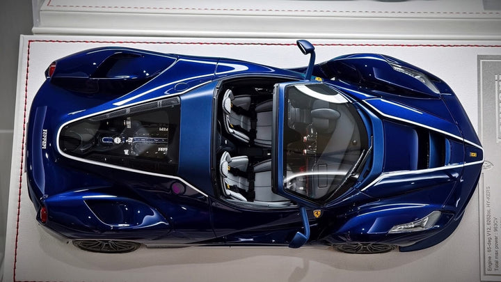 Ferrari LaFerrari Aperta (Metallic Blue) [Davis & Giovanni] 1:18 scale