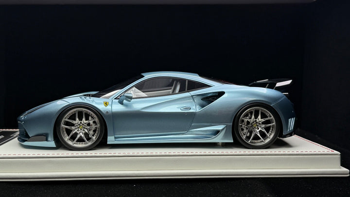 Ferrari 488 GTB N-LARGO NOVITEC (Ice Blue) [Davis & Giovanni] 1:18 1 OF 1
