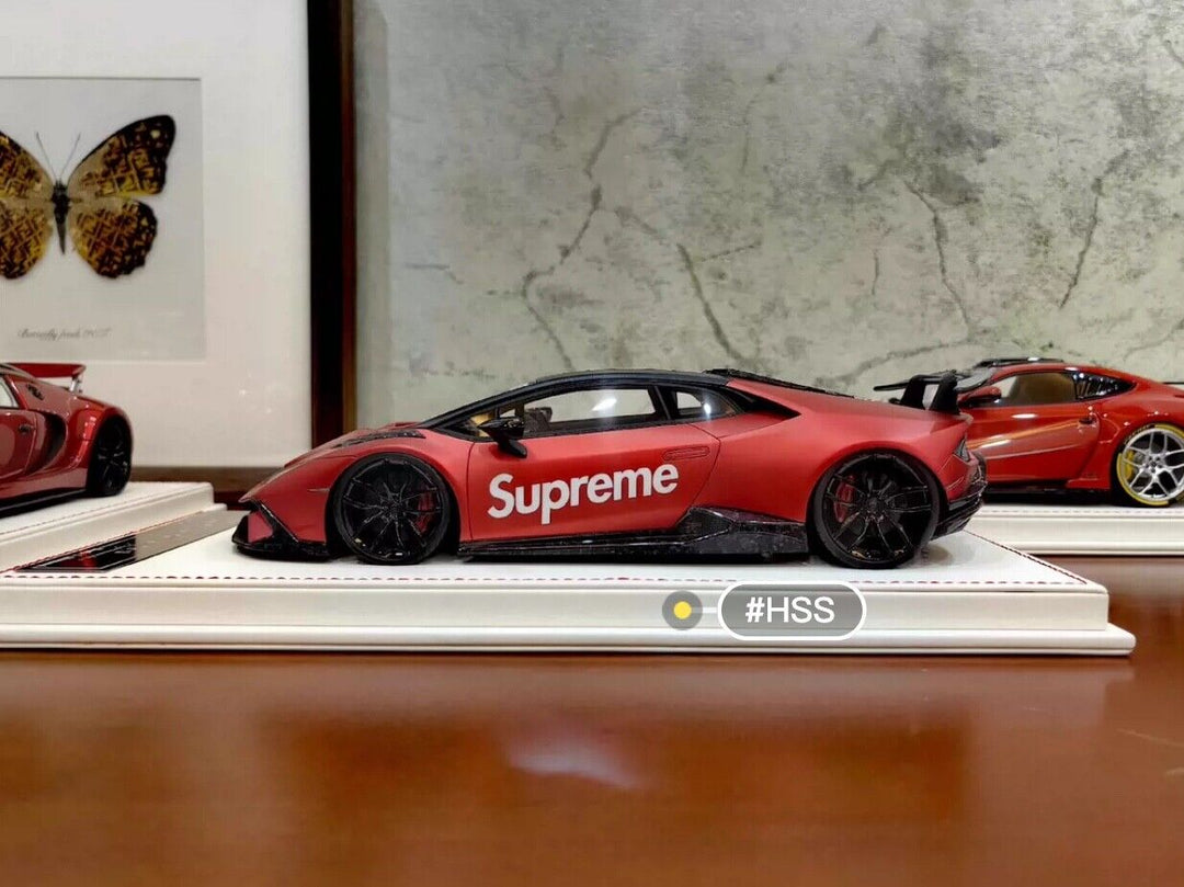 Lamborghini Huracan Performante NOVITEC (Supreme) [Davis & Giovanni] 1/18 scale
