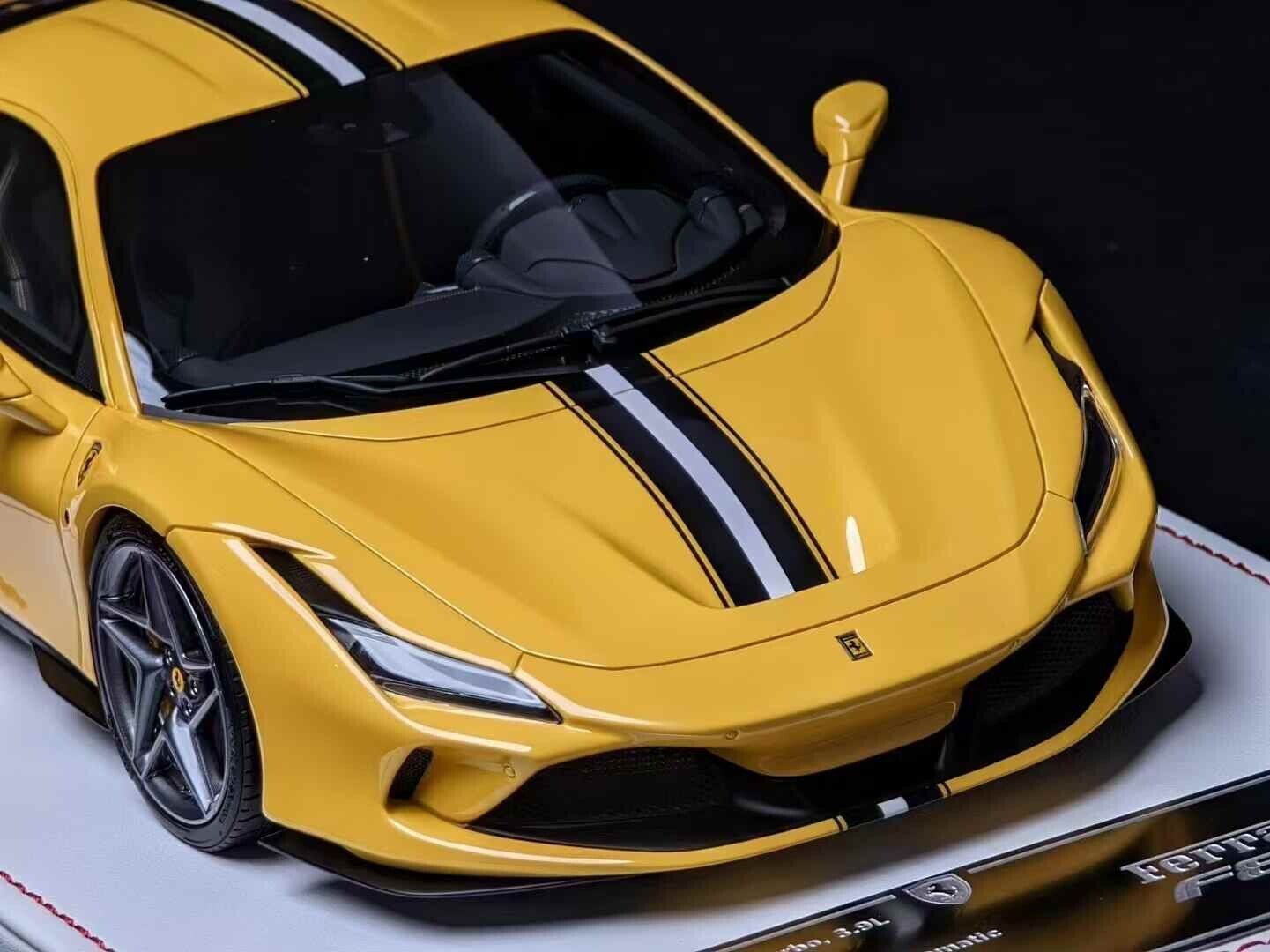 Ferrari F8 Tributo NOVITEC (Giallo Modena) [Davis & Giovanni] 1/18 sca