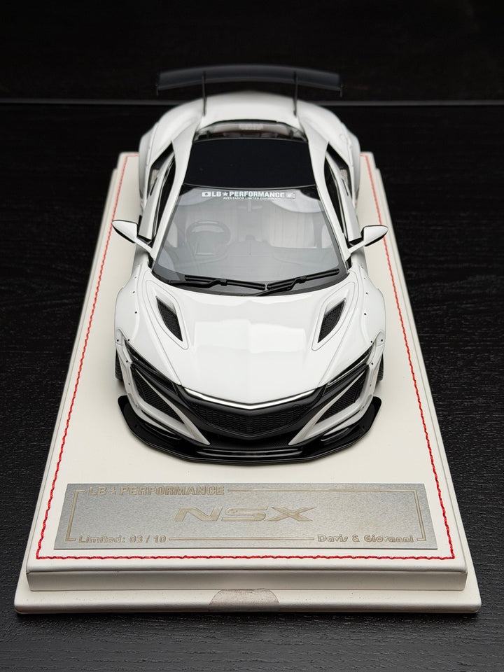 Honda Acura NSX LBWK (White) [Davis & Giovanni] 1:18 scale