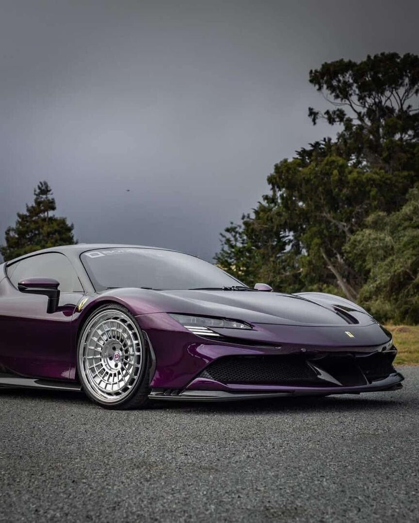 Ferrari SF90 Stradale NOVITEC (Metallic Purple) [Davis & Giovanni] 1:18 scale