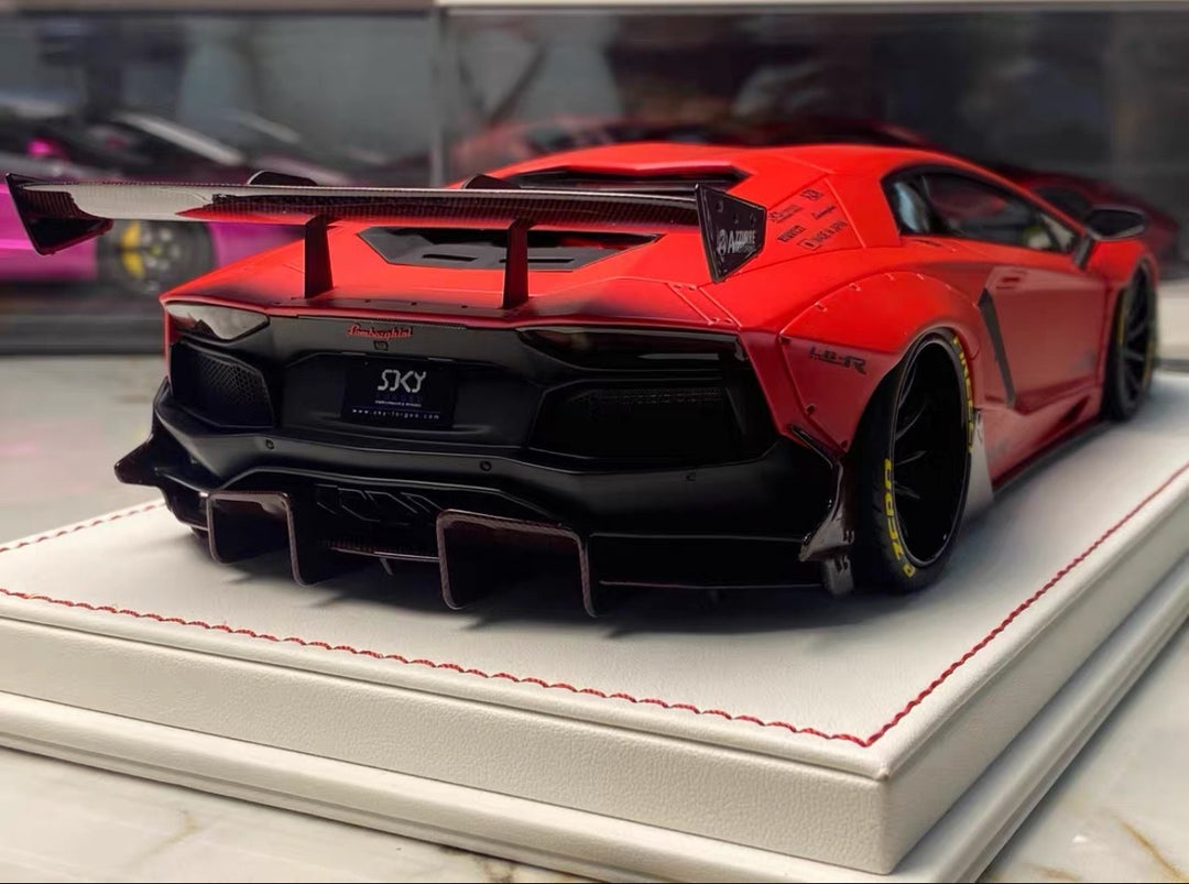 Lamborghini Aventador 2.0 LBWK (Matt Red) [Davis & Giovanni] 1/18 scale