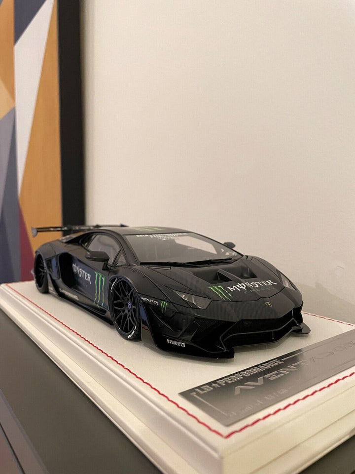 Lamborghini Aventador 2.0 LBWK (Monster Energy) [Davis & Giovanni] 1/18 scale