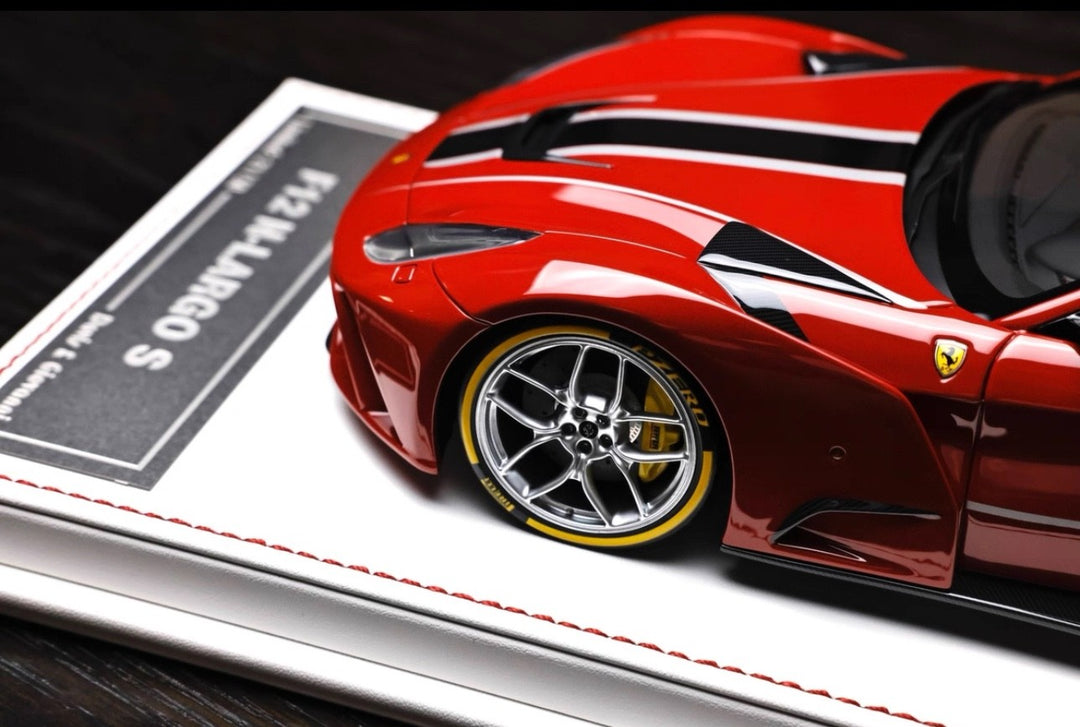 Ferrari F12 N-LARGO S NOVITEC (Rosso Corsa) [Davis & Giovanni] 1/18 scale