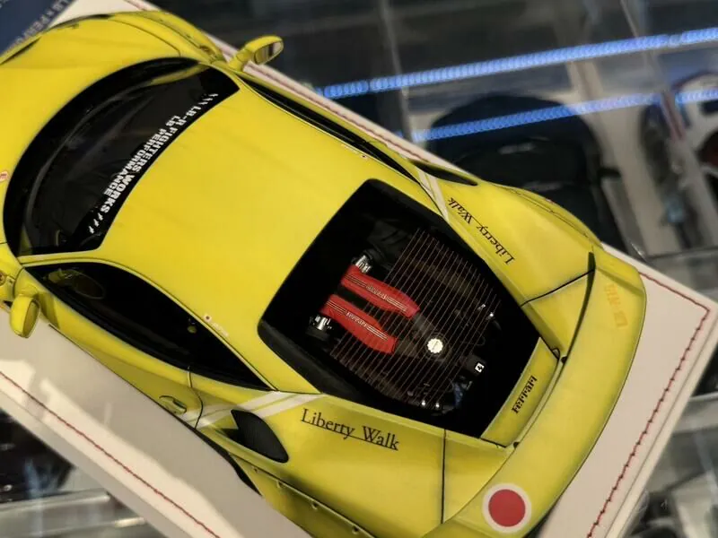 Ferrari 488 GTB LBWK (Matt Yellow Zero Fighter) [Davis & Giovanni] 1/18 scale