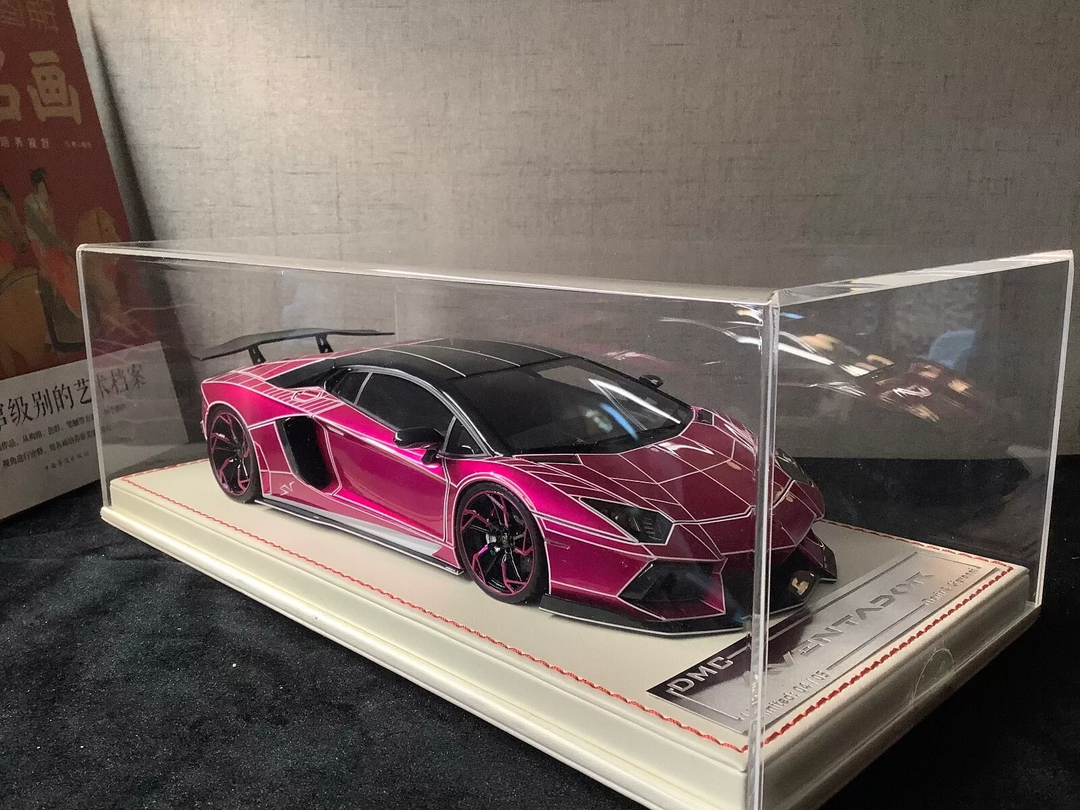 Lamborghini Aventador DMC (Pink TRON) [Davis & Giovanni] 1/18 scale