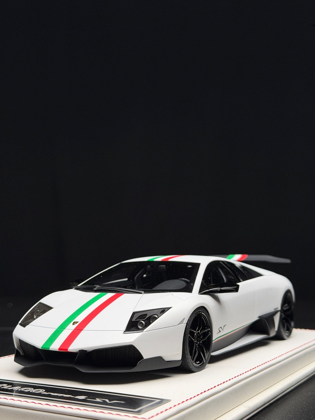 Lamborghini Murcielago SV (Matte White/ Italy) [Davis & Giovanni] 1/18 scale