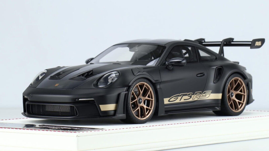 Porsche 911 GT3RS (Matt Black) [Davis & Giovanni] 1/18 scale