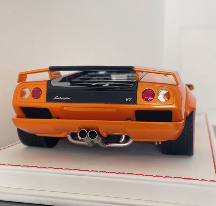 Lamborghini Diablo 6.0 Sunset Dream (Orange) [Davis & Giovanni] 1:18 scale