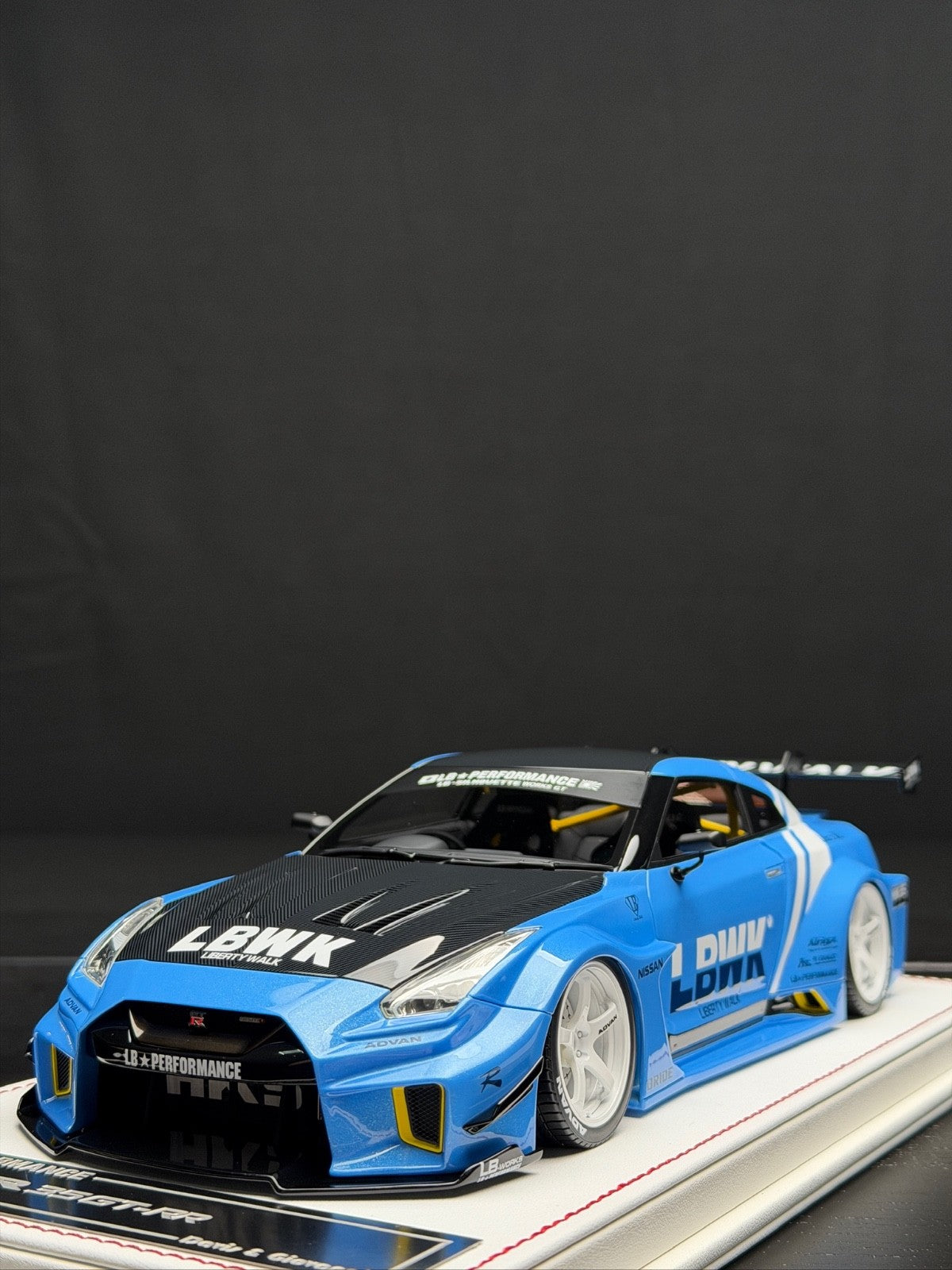 Nissan – Davis & Giovanni