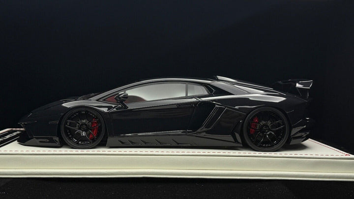 Lamborghini Aventador NOVITEC (Carbon Fiber)[Davis & Giovanni] 1:18 scale 1 OF 1