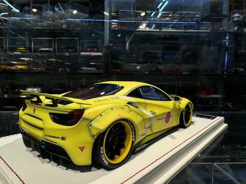 Ferrari 488 GTB LBWK (Matt Yellow Zero Fighter) [Davis & Giovanni] 1/18 scale