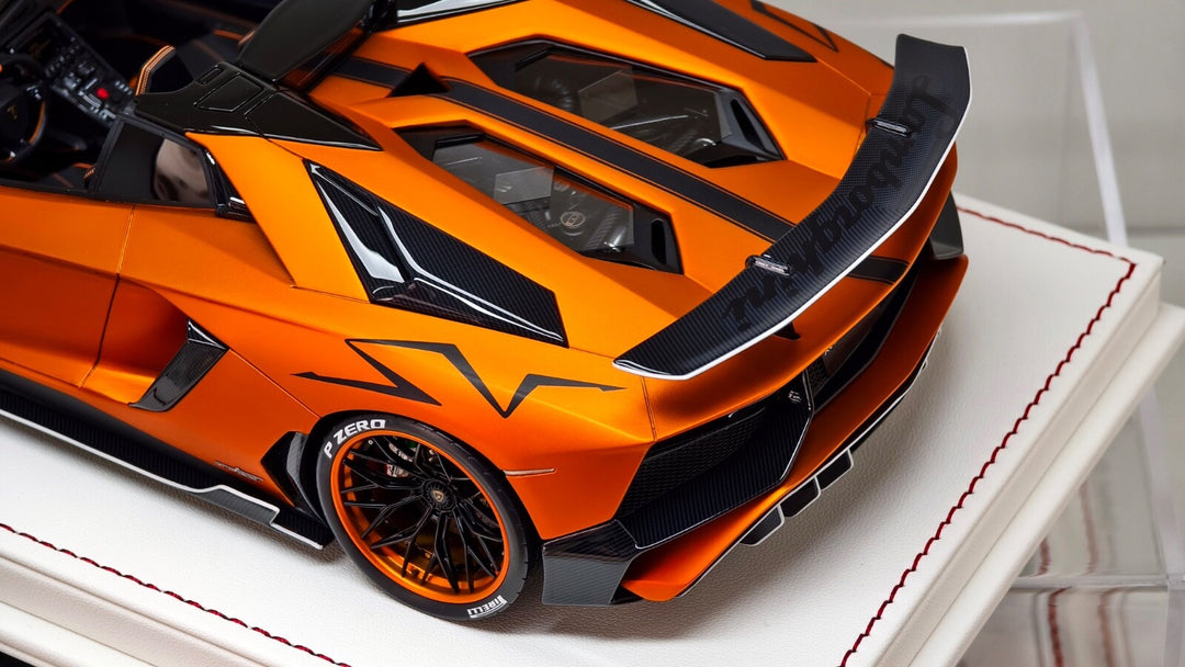 Lamborghini Aventador Roadster SV (Matt Orange) [Davis & Giovanni] 1/18 scale