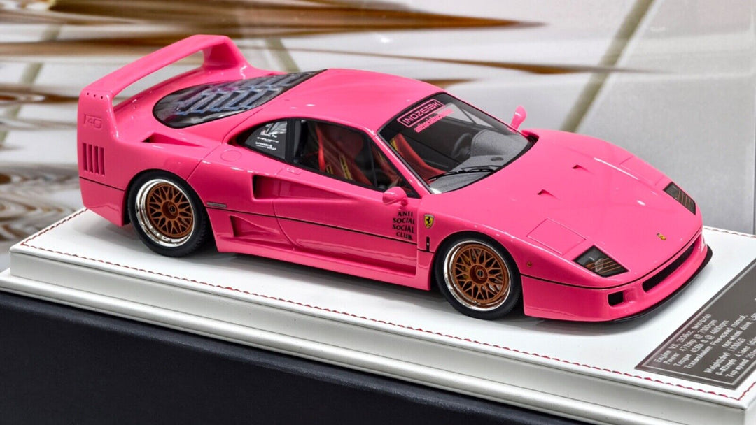Ferrari F40 (Neon Pink/ Anti Social Social Club) [Davis & Giovanni] 1/18 scale