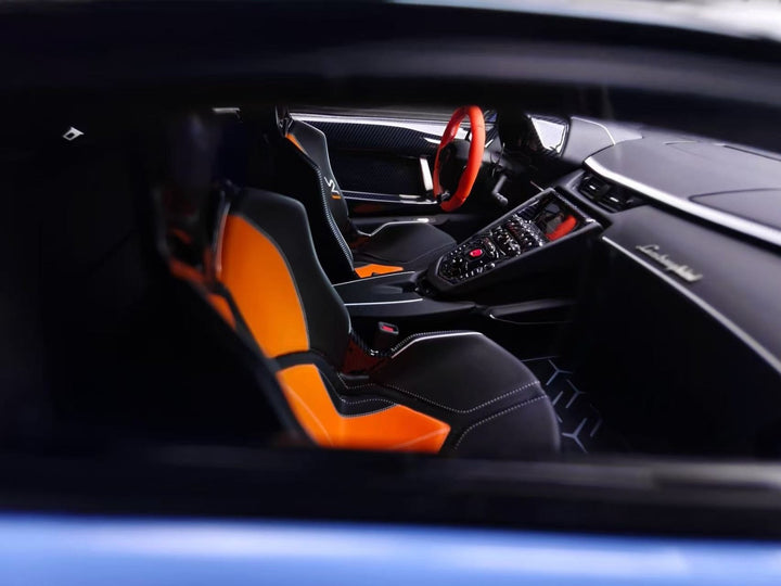 Lamborghini Aventador SVJ (Baby Blue) [Davis & Giovanni] 1/18 scale
