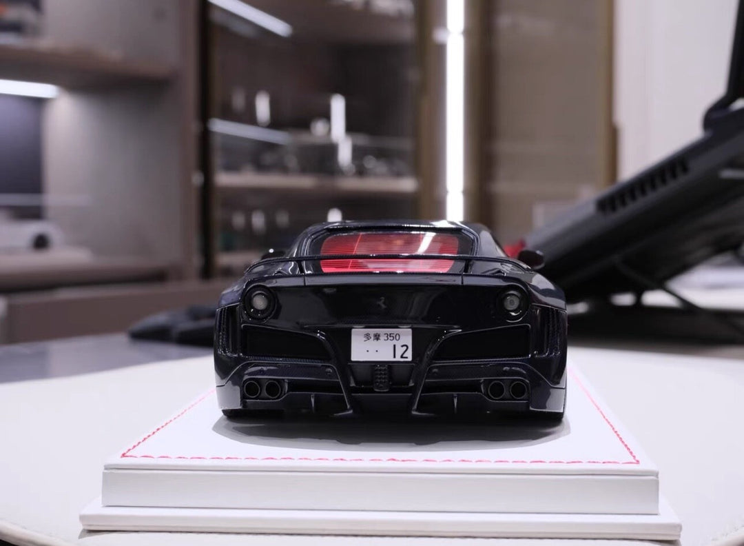 Ferrari F12 N-LARGO S NOVITEC (Full Gloss Carbon) [Davis & Giovanni] 1:18 scale