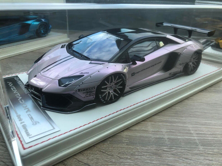Lamborghini Aventador SV LBWK (Fantasy White) [Davis & Giovanni] 1:18 scale
