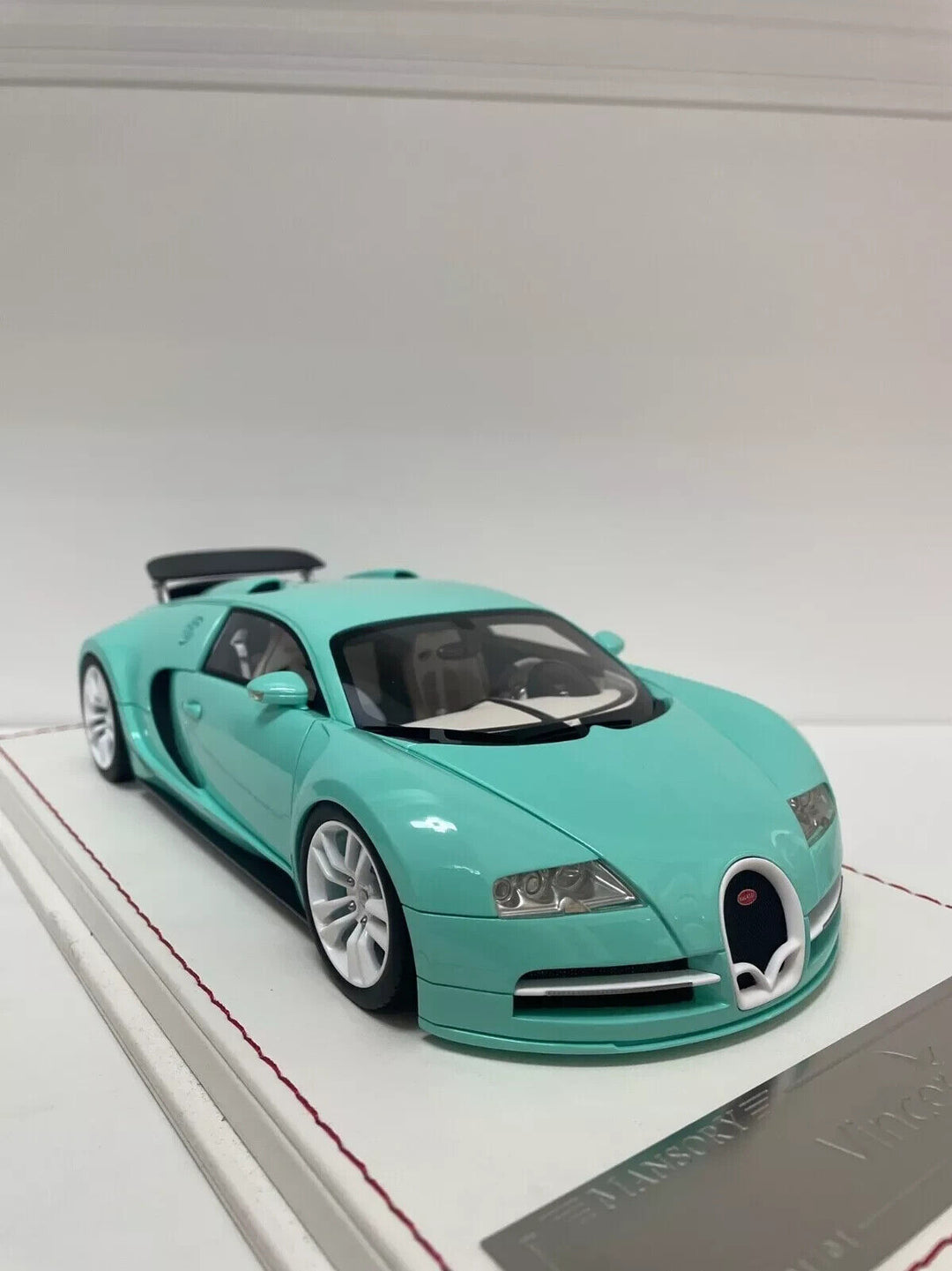 Bugatti Veyron Mansory "Vincero" (Turquoise)[Davis & Giovanni] 1/18 scale 1 OF 1