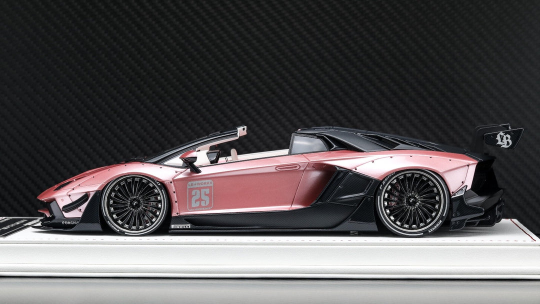 Lamborghini Aventador 2.0 Roadster LBWK (Matte Pink)[Davis & Giovanni]1:18 scale