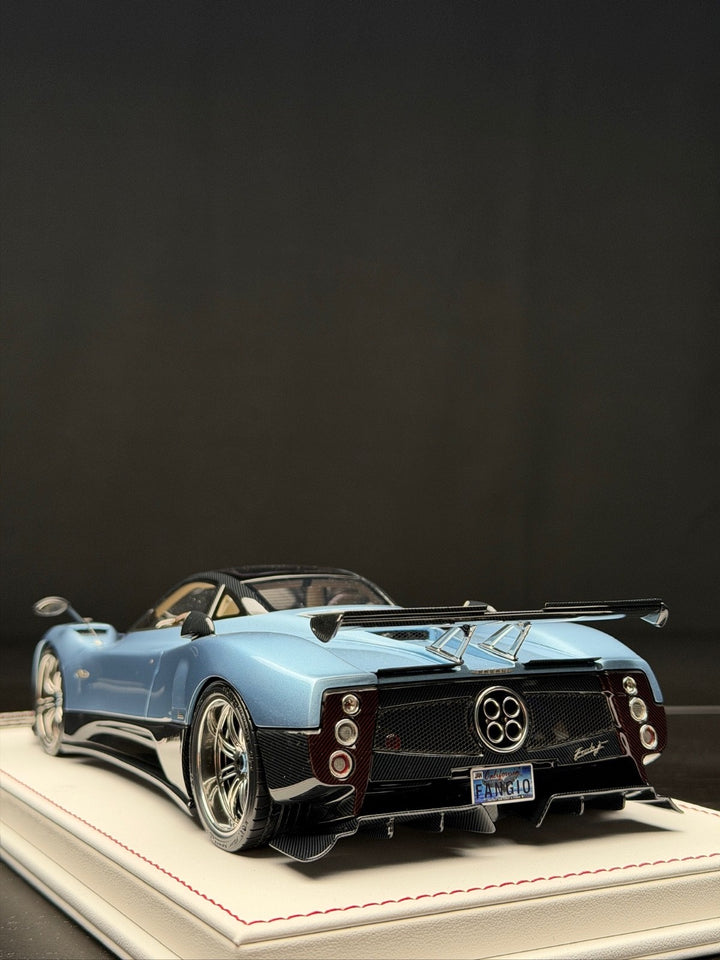 Pagani Zonda F (Ice Blue) [Davis & Giovanni] 1:18 scale