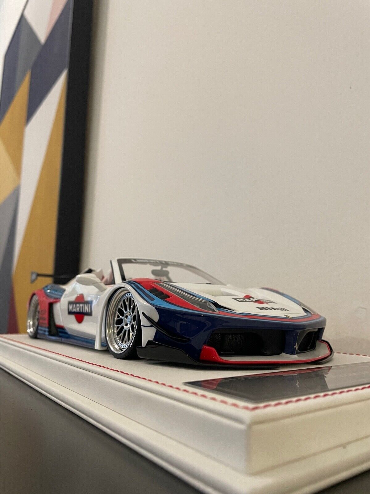 Ferrari 458 Spider LBWK (Martini) [Davis & Giovanni] 1/18 scale