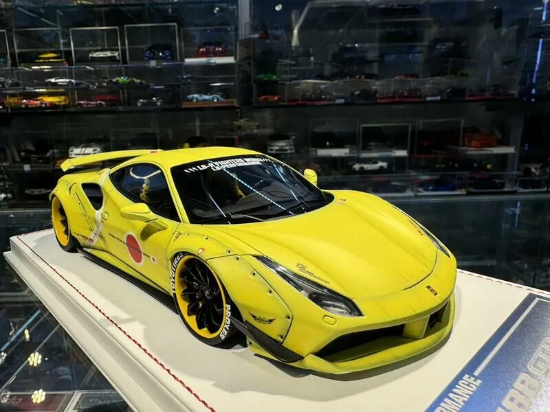 Ferrari 488 GTB LBWK (Matt Yellow Zero Fighter) [Davis & Giovanni] 1/18 scale