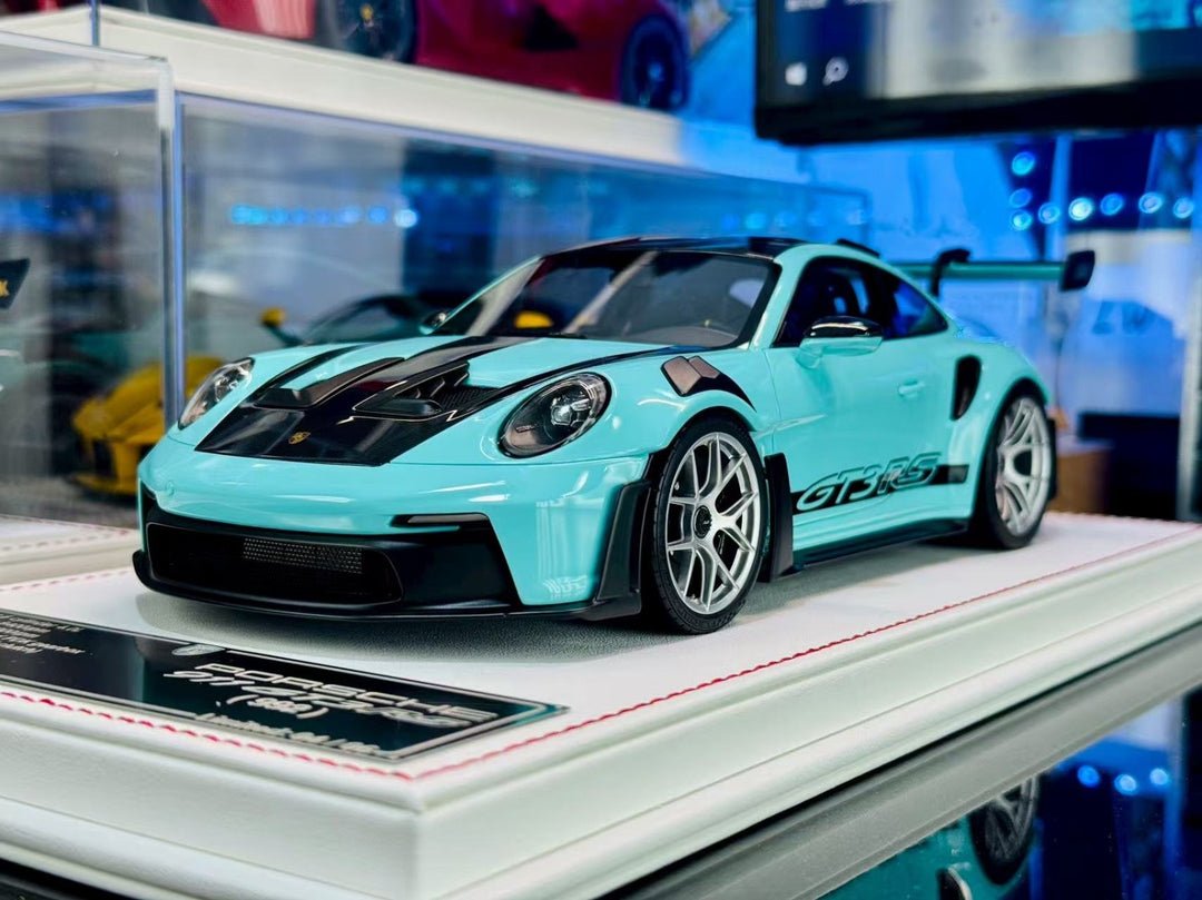Porsche 911 GT3 RS (Tiff Blue) [Davis & Giovanni] 1/18 scale