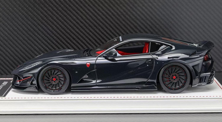 Ferrari 812 Superfast SVR (Full Carbon Fiber) [Davis & Giovanni] 1:18 scale