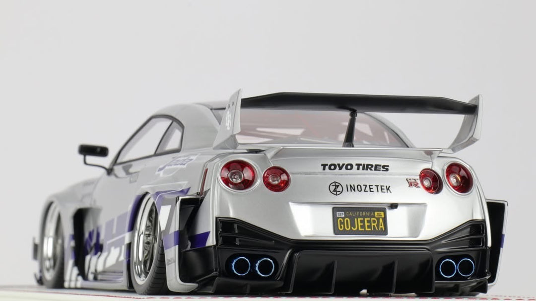 Nissan R35 GT-RR LBWK (Silver/ Blue Jada Livery) [Davis & Giovanni] 1/18 scale
