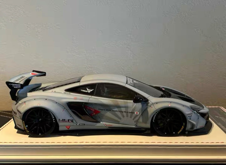 McLaren 650S LBWK (Matte Military Gray) [Davis & Giovanni] 1:18 scale