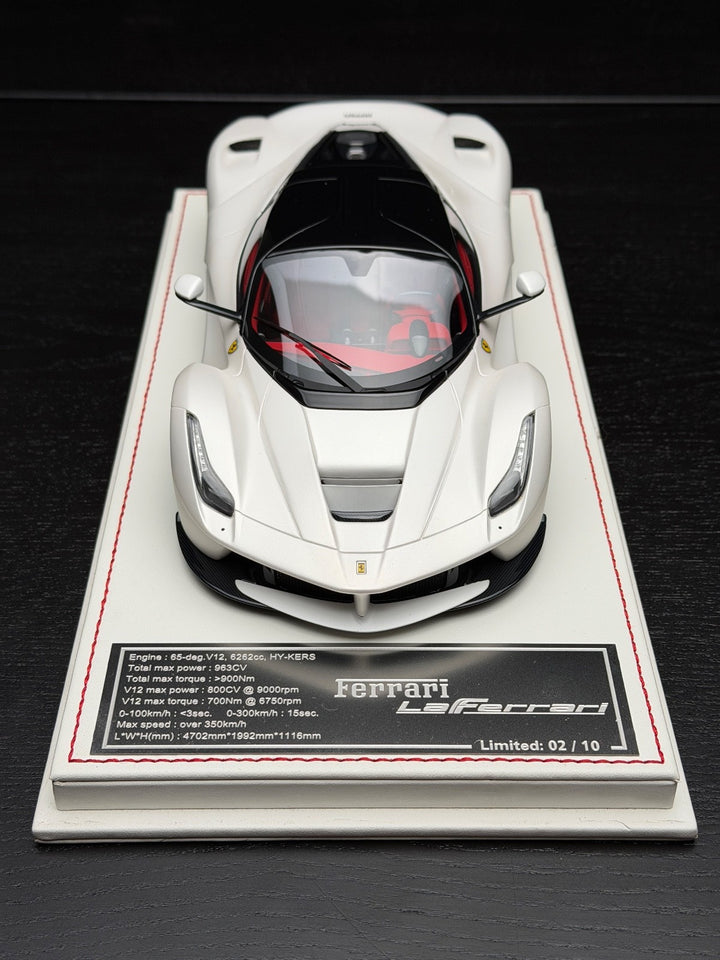 Ferrari LaFerrari (Matte White) [Davis & Giovanni] 1:18 scale