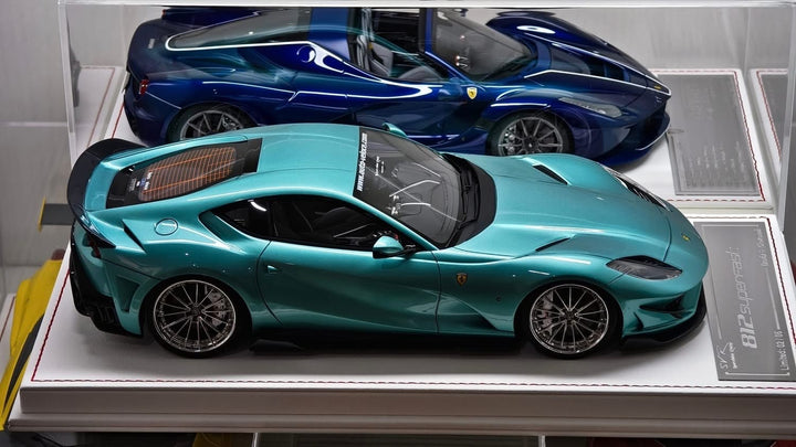 Ferrari 812 Superfast SVR (Metallic Light Blue) [Davis & Giovanni] 1:18 scale