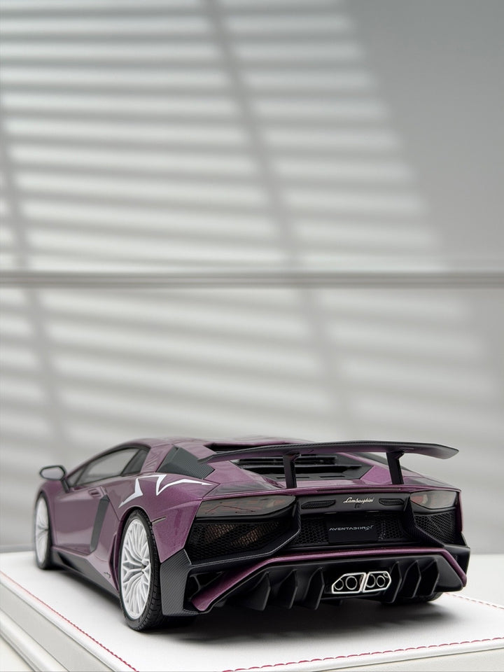 Lamborghini Aventador LP750-4 SV (Viola Met SE30) [Davis & Giovanni] 1:18 scale