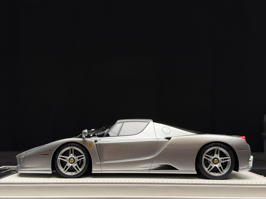 Ferrari Enzo (Silver) [Davis & Giovanni] 1:18 scale