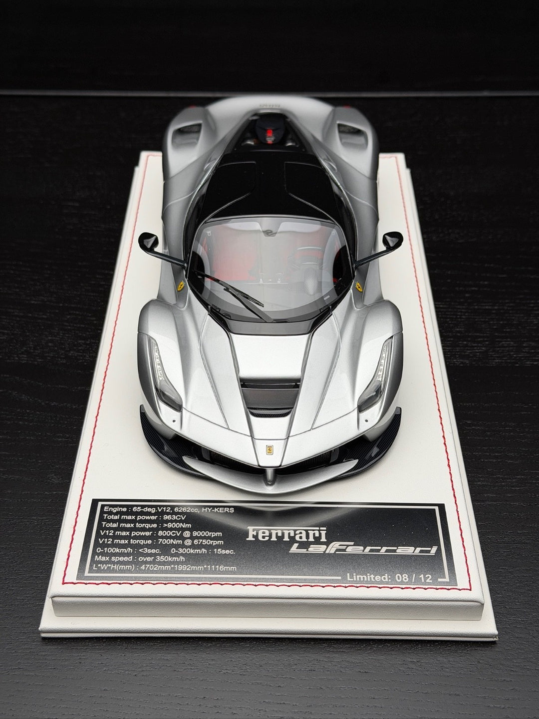 Ferrari LaFerrari (Silver) [Davis & Giovanni] 1:18 scale