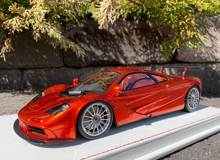 McLaren F1 Chassis no. 073 (Volcano Orange) [Davis & Giovanni] 1/18 scale
