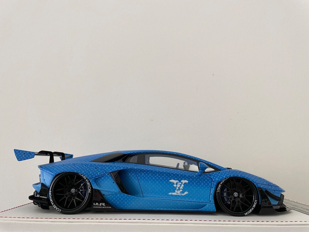 Lamborghini Aventador 2.0 LBWK (Blue LV Monogram) [Davis & Giovanni] 1/18 scale