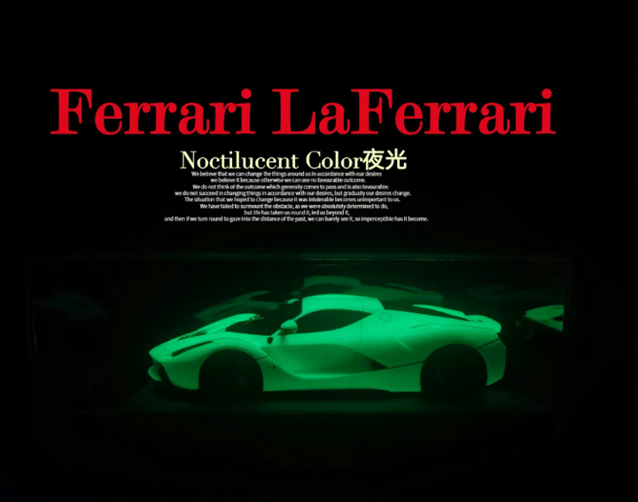 Ferrari LaFerrari (Luminous Green) [Davis & Giovanni] 1:18 scale
