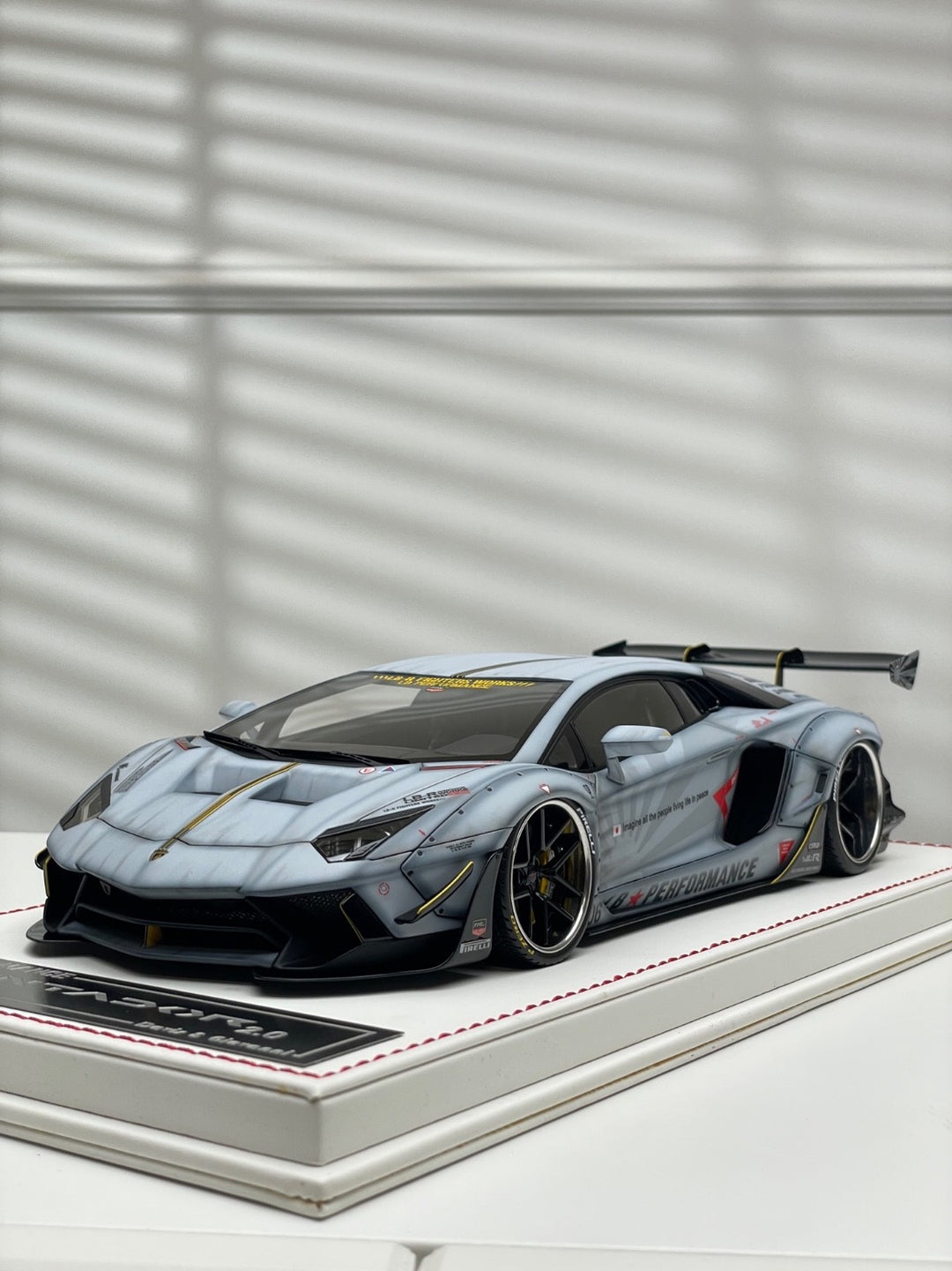 Lamborghini Aventador 2.0 LBWK (Zero Fighter) [Davis & Giovanni] 1:18 scale